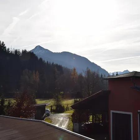 アパート Ellmer *